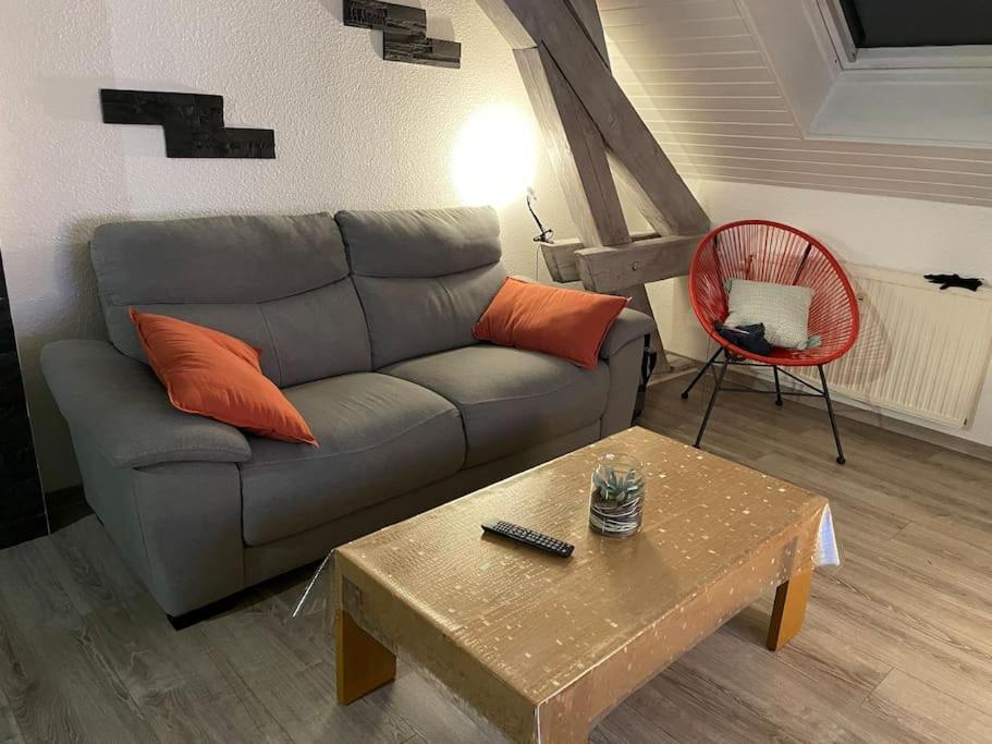 Апартаменты Loft Avec Jardin Corcieux Экстерьер фото